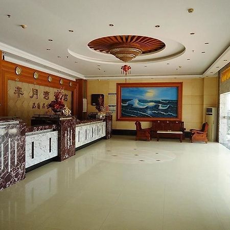 Half-Moon Hotel Shenzhen Bagian luar foto
